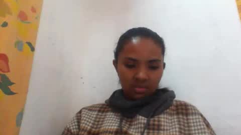 Snapshot of candysourensx chatting on May 29, 2026, 5:16 am CandySourensx online show from May 29, 2026, 5:16 am