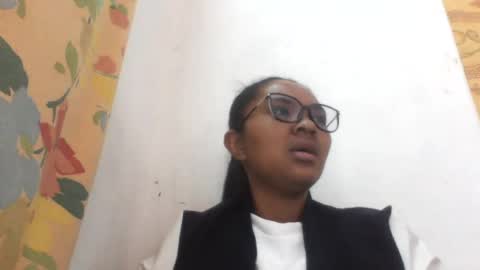 CandySourensx online show from July 4, 2026, 6:52 am