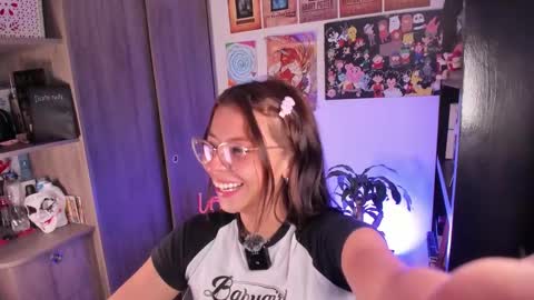 Camilla online show from February 13, 2025, 7:10 pm