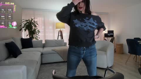 Snapshot of candyxtreo chatting on September 28, 2025, 8:03 pm Gabriela K girl online show from September 28, 2025, 8:03 pm