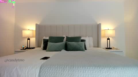 Snapshot of candyxtreo chatting on October 21, 2025, 4:30 pm Gabriela K girl online show from October 21, 2025, 4:30 pm