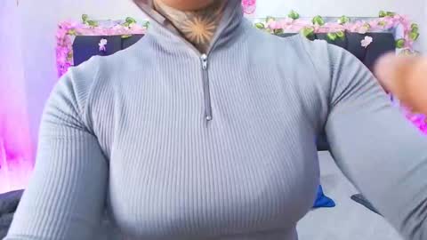 Aura  online show from September 9, 2025, 11:54 am