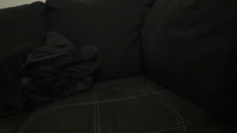     online show from October 19, 2025, 3:51 am