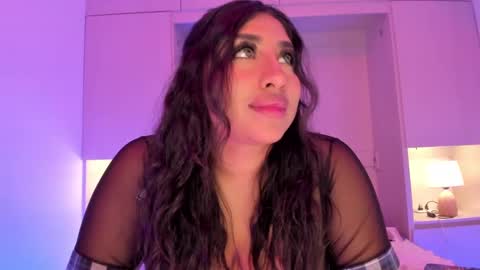 GABRIELA LOPEZ online show from February 1, 2025, 4:46 am