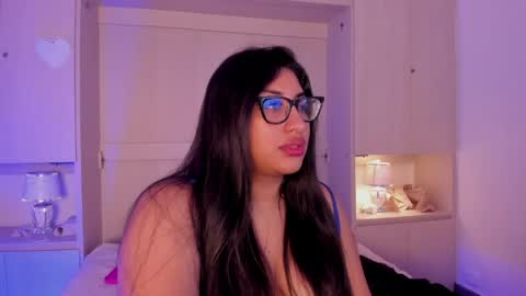 GABRIELA LOPEZ online show from March 31, 2026, 9:04 pm