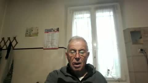 Snapshot of cantera577 chatting on May 10, 2026, 11:15 am cantera577 online show from May 10, 2026, 11:15 am