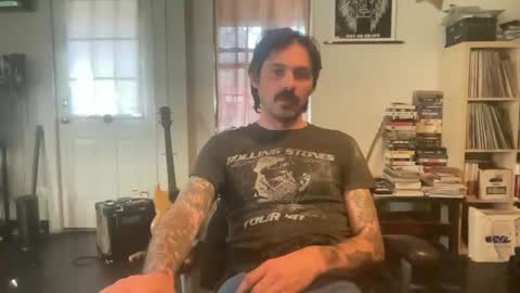 cantleavethehouse online show from January 31, 2025, 8:33 pm