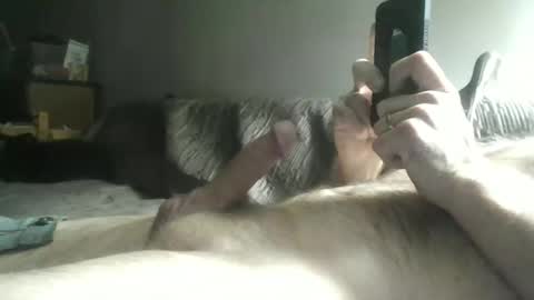 Snapshot of canuck5 chatting on February 5, 2026, 4:17 am canuck5 online show from February 5, 2026, 4:17 am