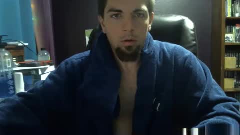 Caper1993 online show from December 19, 2025, 8:21 am