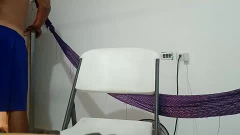 Snapshot of capitancristiancanelo chatting on November 25, 2025, 4:40 pm capitancristiancanelo online show from November 25, 2025, 4:40 pm