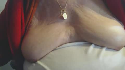 Cinzia  ex regina  online show from May 26, 2026, 1:51 pm