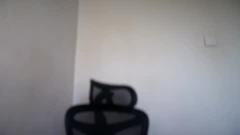 Snapshot of cappuccinokiss chatting on April 24, 2026, 7:22 am Emma online show from April 24, 2026, 7:22 am
