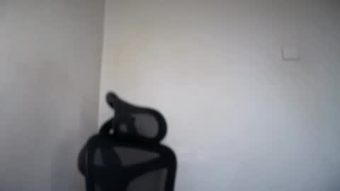 Snapshot of cappuccinokiss chatting on May 13, 2026, 6:55 am Emma online show from May 13, 2026, 6:55 am