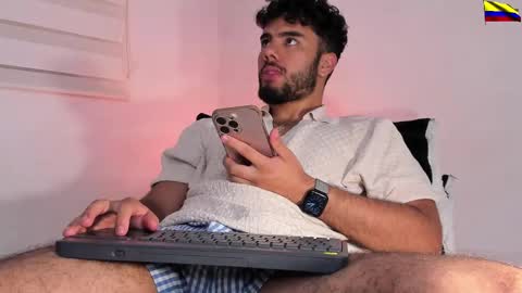 caprywilliams online show from February 13, 2025, 6:09 am