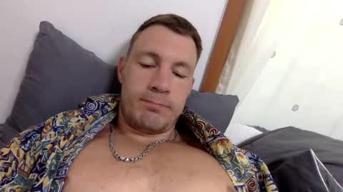 follow my twitter  online show from February 6, 2026, 5:01 am