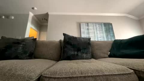 Snapshot of captaincumgun chatting on October 22, 2025, 6:18 pm Captaincumgun online show from October 22, 2025, 6:18 pm