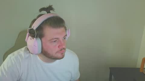 captianplanet1313 online show from September 23, 2025, 1:14 pm