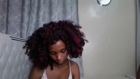 Snapshot of carababey chatting on May 5, 2026, 11:46 pm carababey online show from May 5, 2026, 11:46 pm