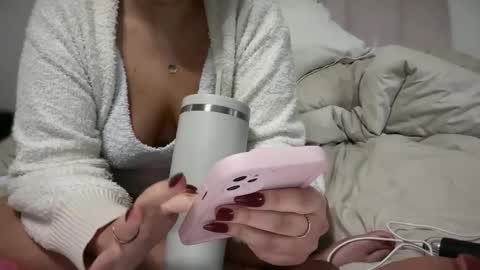 Cara Bou online show from March 11, 2026, 8:26 pm