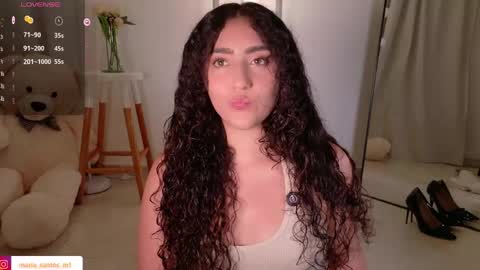  Mara  online show from May 25, 2026, 11:44 pm
