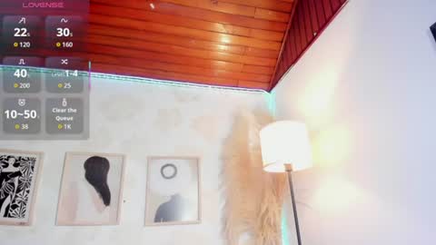 caramel_kiss_ online show from July 23, 2026, 9:02 pm