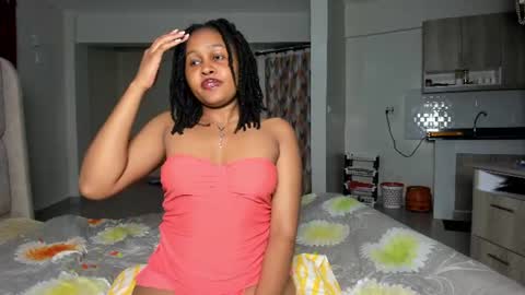 Snapshot of caramel_siren chatting on July 21, 2026, 7:05 pm caramel_siren online show from July 21, 2026, 7:05 pm