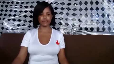 Snapshot of caramelbbe chatting on February 24, 2025, 10:48 am fifi online show from February 24, 2025, 10:48 am