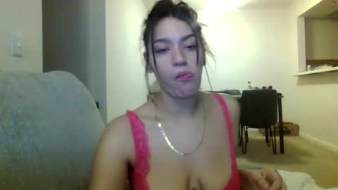 Snapshot of caramelmami26 chatting on January 13, 2025, 8:05 am caramelmami26 online show from January 13, 2025, 8:05 am