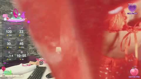 Snapshot of carameloo_06 chatting on January 11, 2026, 4:56 pm carolina online show from January 11, 2026, 4:56 pm