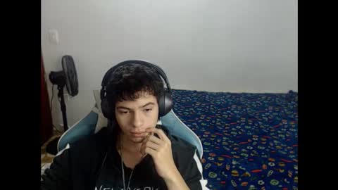 carapalida9008 online show from October 2, 2025, 4:36 pm