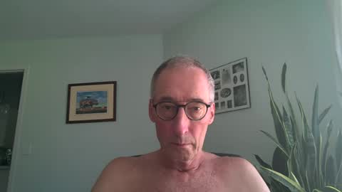 Snapshot of caressluving chatting on July 12, 2026, 8:55 pm Caressluving online show from July 12, 2026, 8:55 pm