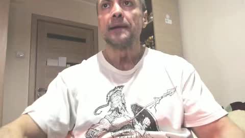 Laz online show from February 17, 2025, 9:52 pm