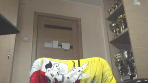 Laz online show from April 8, 2026, 5:13 pm