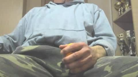 Snapshot of carin_the_body chatting on April 26, 2026, 7:33 pm Laz online show from April 26, 2026, 7:33 pm