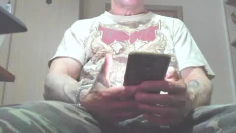 Snapshot of carin_the_body chatting on May 11, 2026, 6:27 pm Laz online show from May 11, 2026, 6:27 pm
