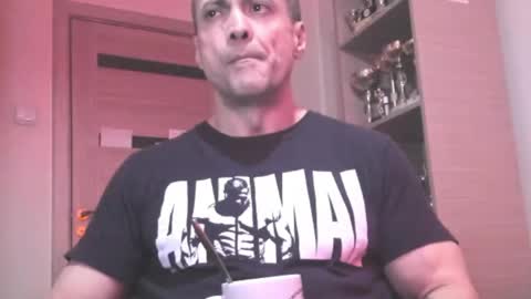 Laz online show from June 9, 2026, 3:40 am