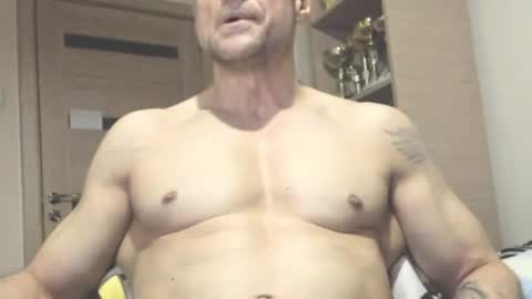 Laz online show from June 11, 2026, 6:50 pm