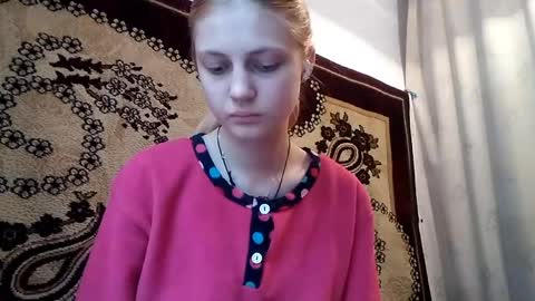 Snapshot of carissaalderson chatting on May 22, 2026, 3:24 am Kira online show from May 22, 2026, 3:24 am