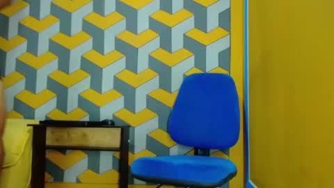 carl_jhonson1 online show from January 4, 2025, 11:27 pm