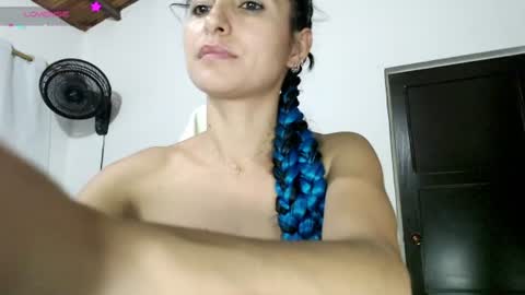 Carla online show from August 9, 2026, 3:23 am
