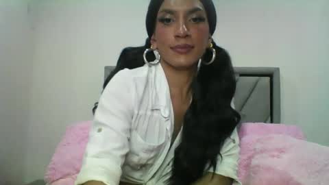 Carla Santini online show from January 28, 2025, 6:38 am