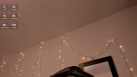 Snapshot of carla_smith__ chatting on January 7, 2026, 1:41 am Carla online show from January 7, 2026, 1:41 am