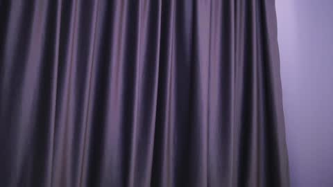 CarlaGavin online show from December 3, 2024, 12:38 pm