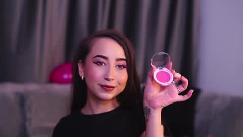 CarlaGavin online show from December 5, 2024, 6:32 am