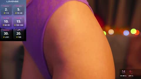 CarlaGavin online show from February 25, 2025, 1:28 pm