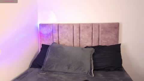 carla online show from December 20, 2025, 7:48 am