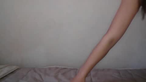 Carla Maria  online show from April 26, 2026, 3:42 pm