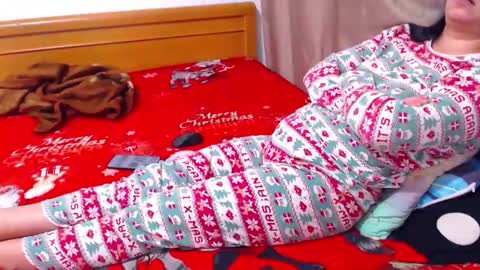 carlasweet00 online show from December 15, 2025, 3:11 am