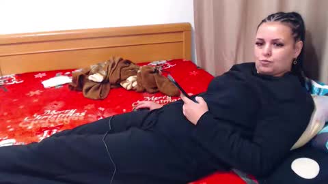 carlasweet00 online show from December 18, 2025, 1:44 am