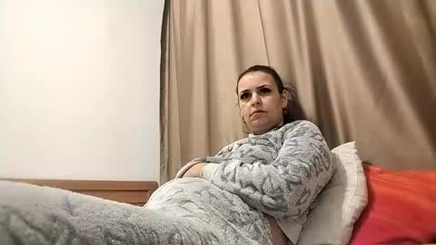 carlasweet00 online show from February 13, 2026, 6:09 am